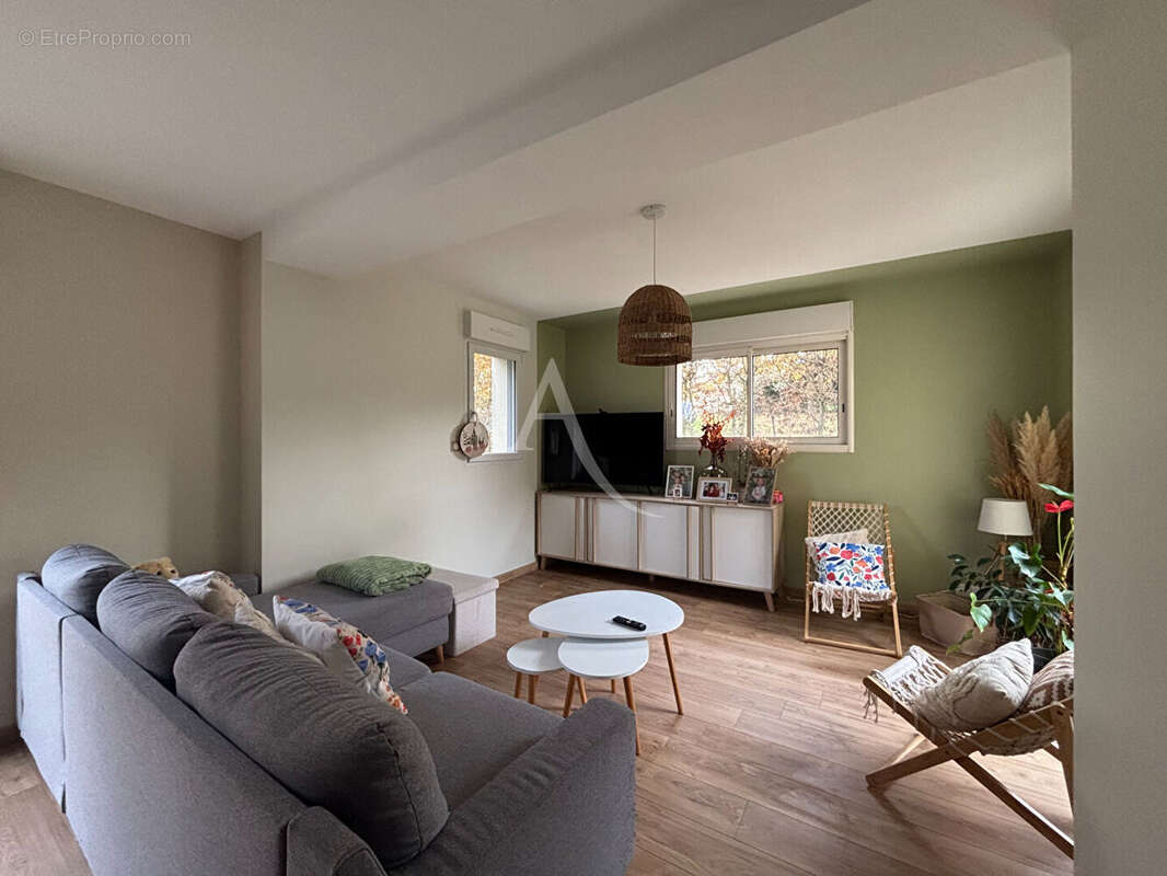 Maison à NUILLE-SUR-VICOIN