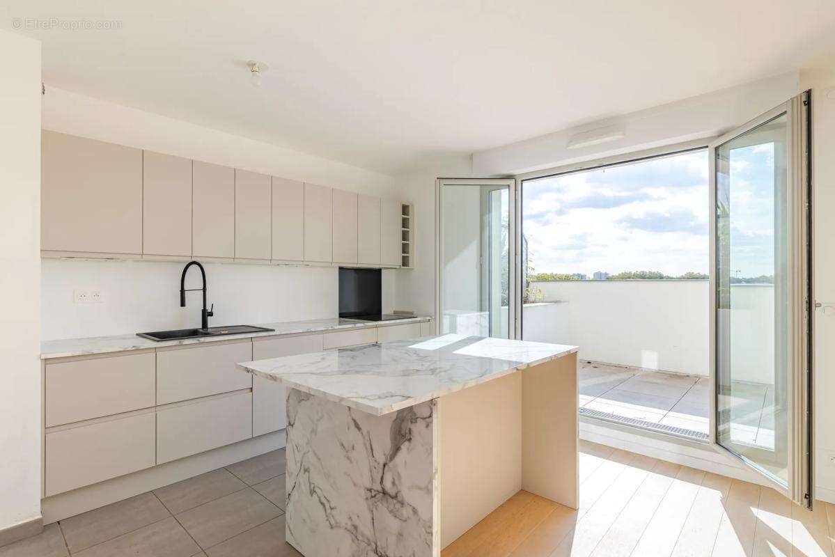 Appartement à SAINT-MAURICE