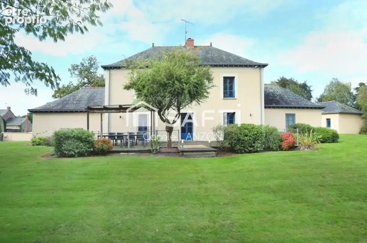 Photo 1 - Maison à GENNES-SUR-SEICHE