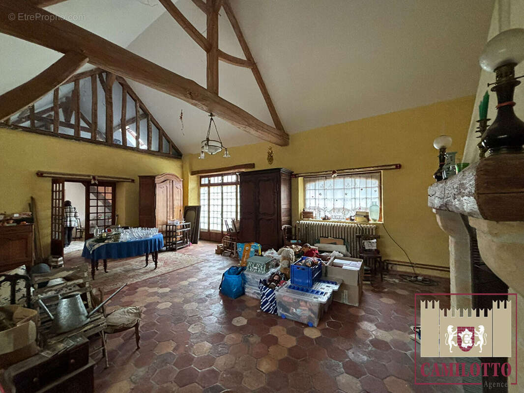 Maison à SERAZEREUX