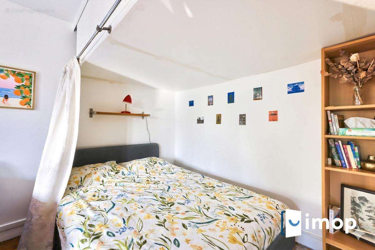 Appartement à PARIS-10E