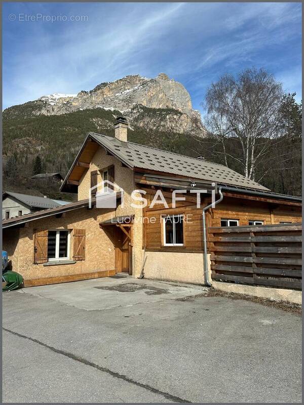 Photo 1 - Maison à PELVOUX