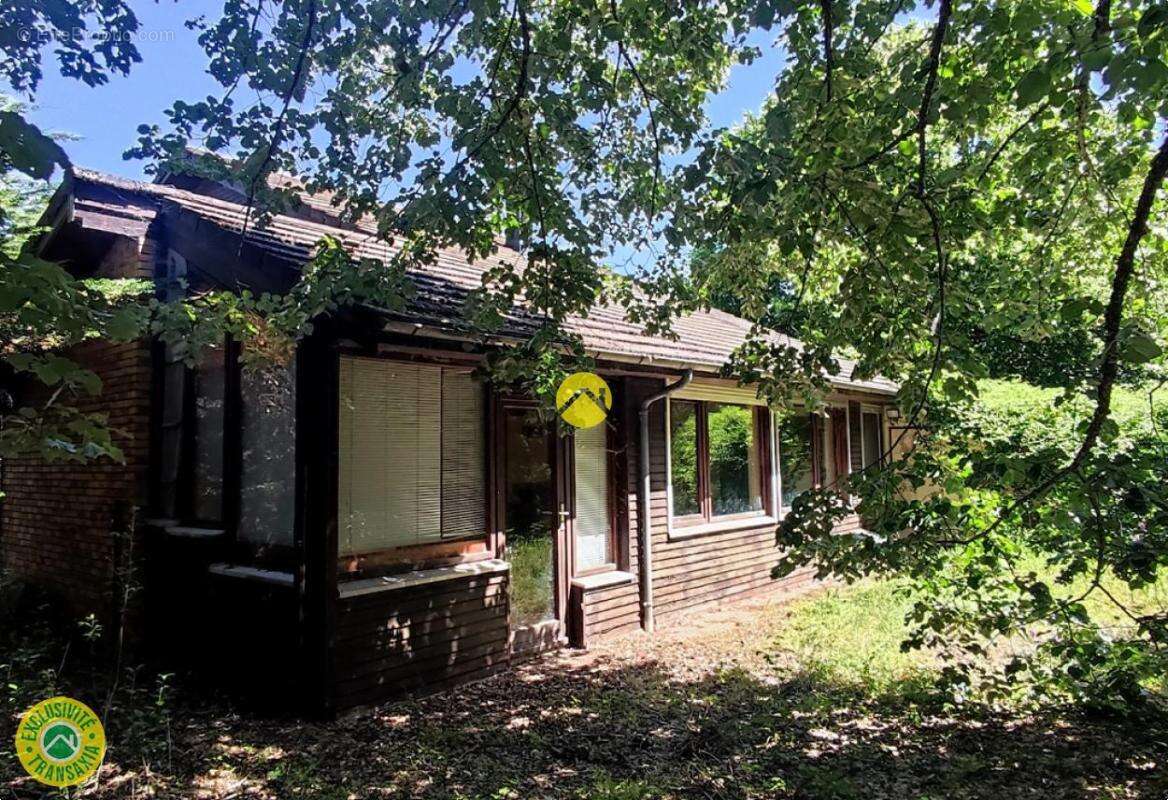 Maison à LEVET