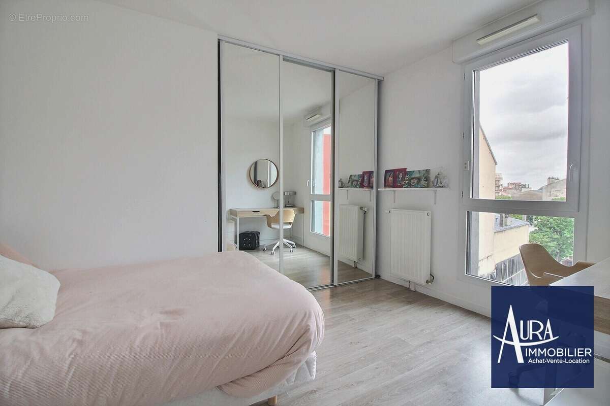 exposio_0003_1 - Appartement à LES LILAS
