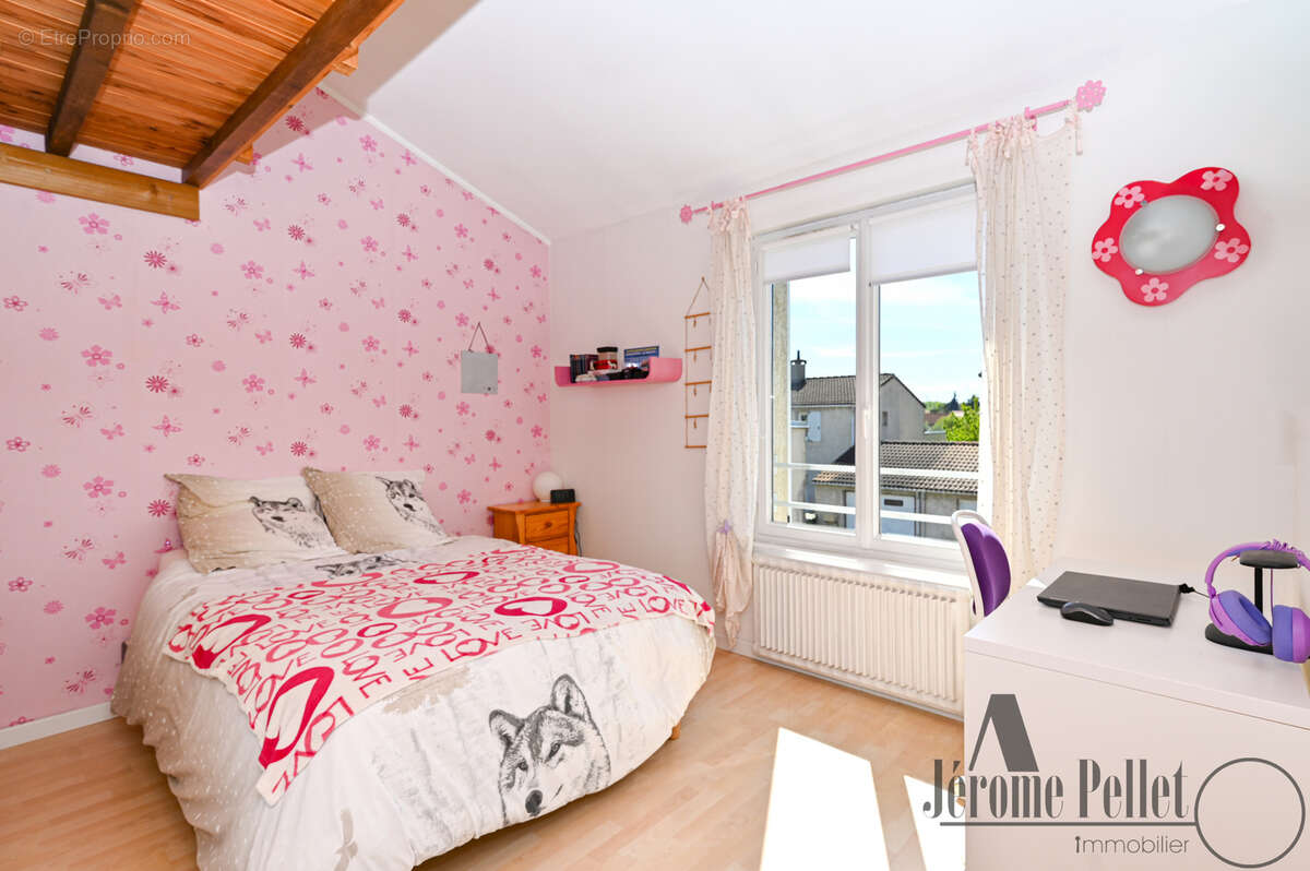 Maison à COMMUNAY