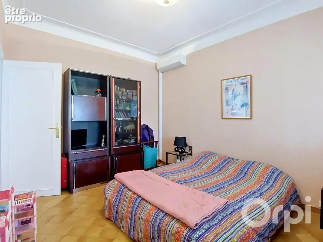 A vendre haut de villa de type 3 avec jardin privatif et dépendance – Secteur des Routes - photo 9