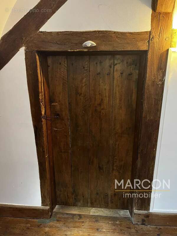 Maison à CHAMBON-SAINTE-CROIX