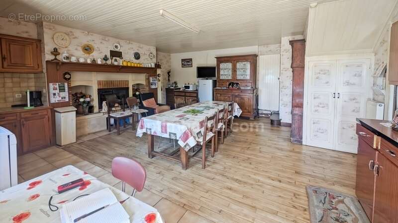 Maison à SAVIGNAC-LEDRIER