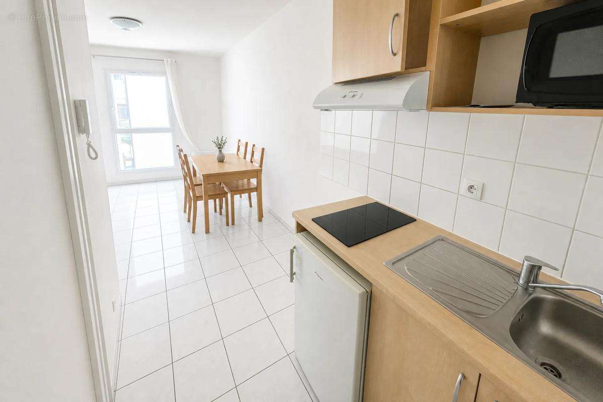 Appartement à CASTELNAU-LE-LEZ