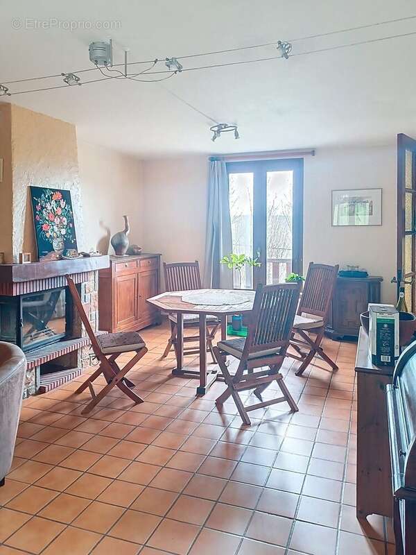 Maison à LACAZE