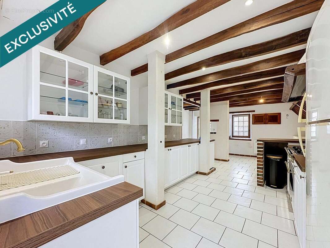 Maison 185 m² à Saint-Loup-D'ordon  - photo 3
