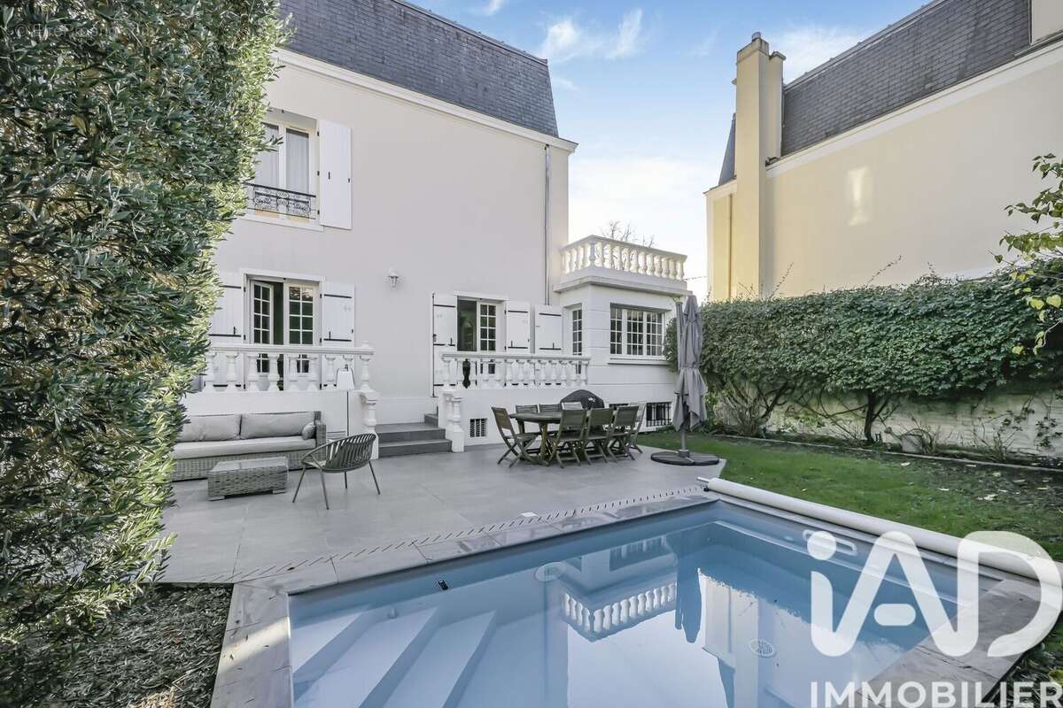 Photo 2 - Maison à COLOMBES