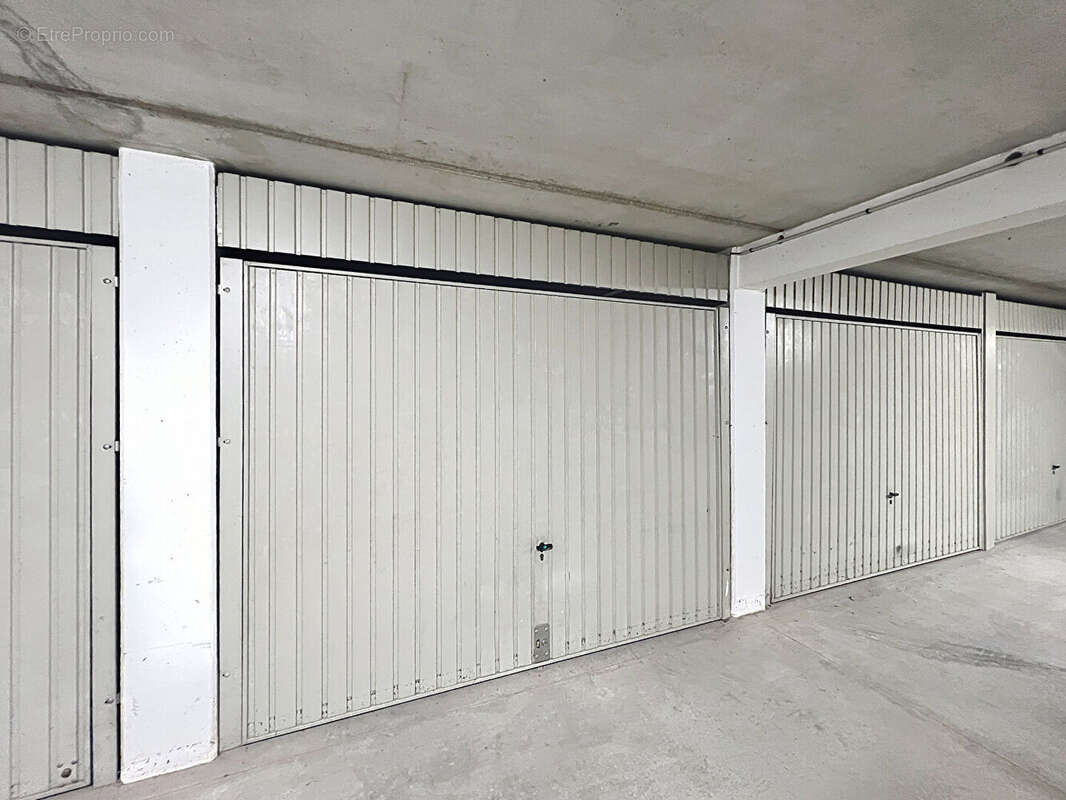 Type 3 - terrasse - box - bonneveine - résidence le calypso - photo 14