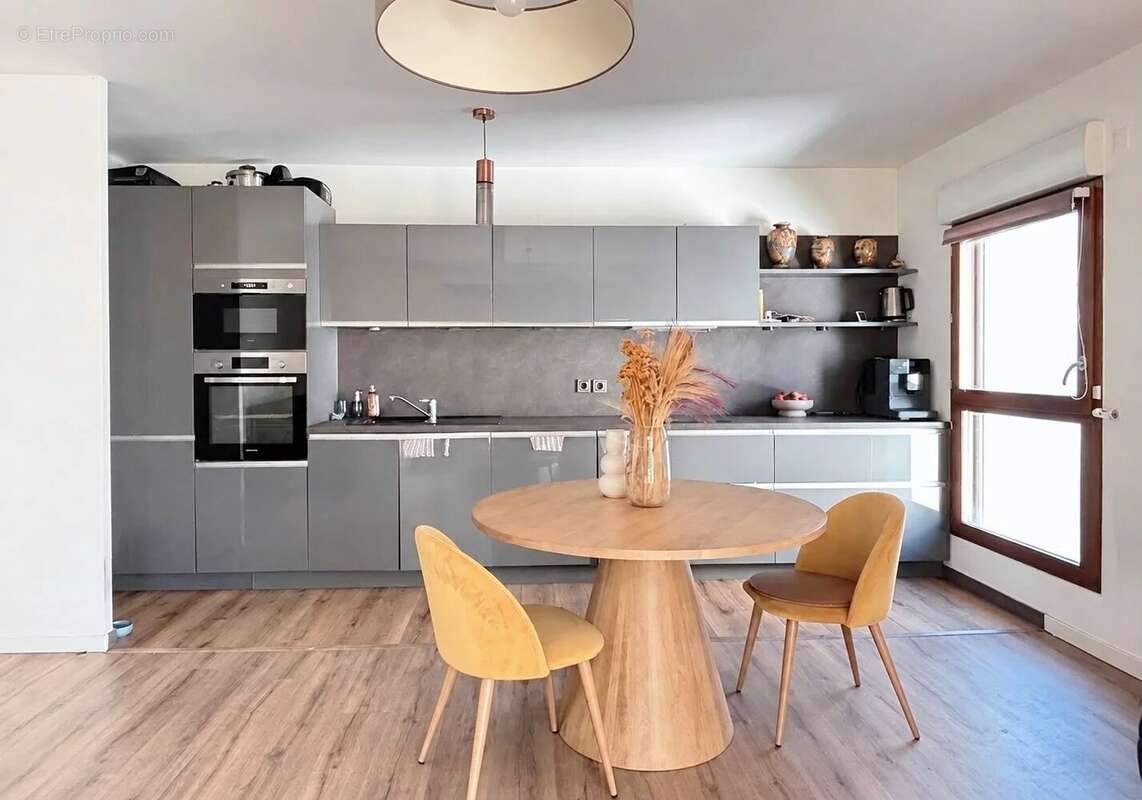 94200 ivry sur seine immeuble recent (2018) 3 pieces 63.42 m² avec un parking et une terrasse de 86 m² - photo 5