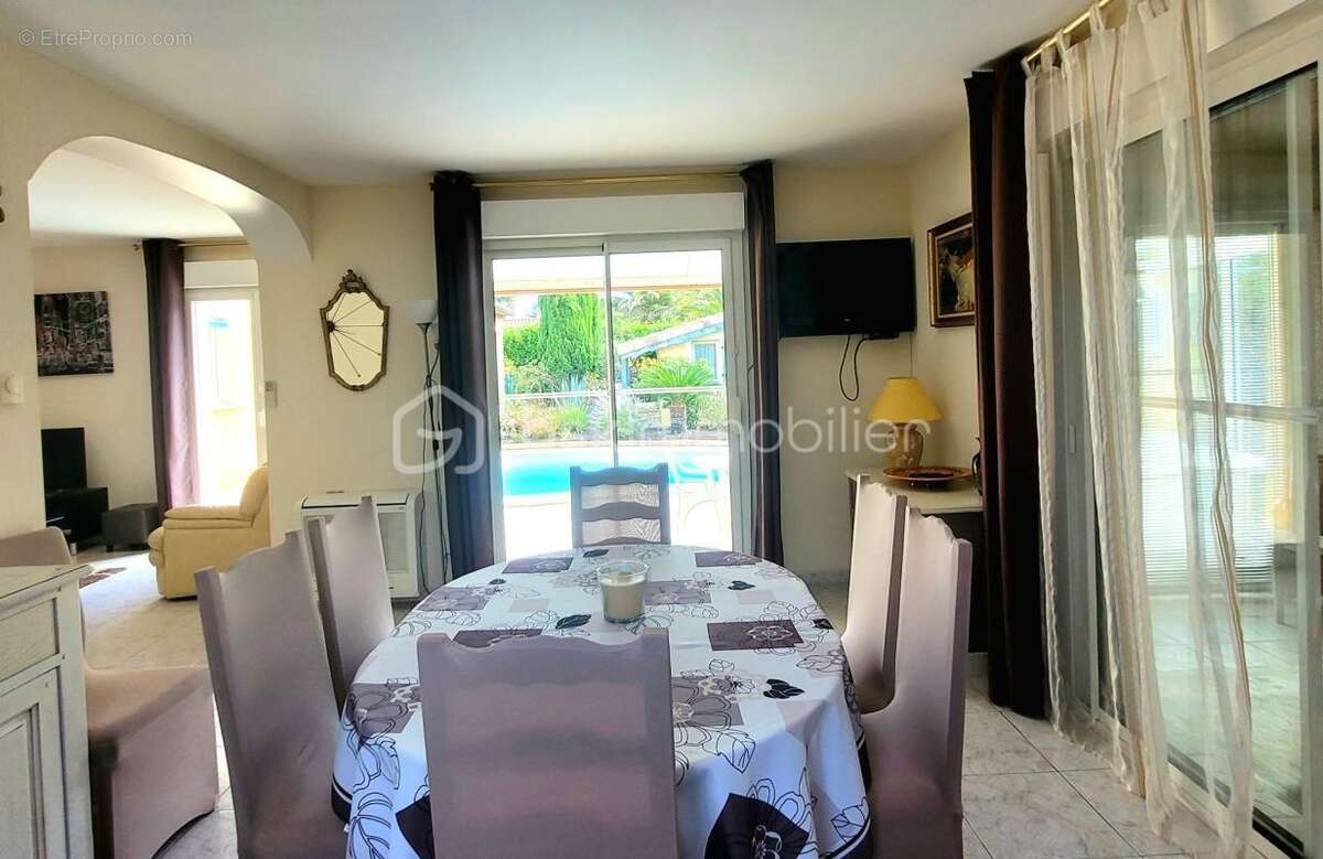 Maison à MEZE