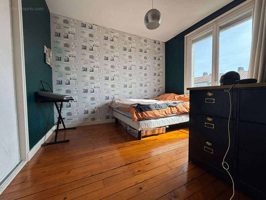 Appartement à TONNAY-CHARENTE