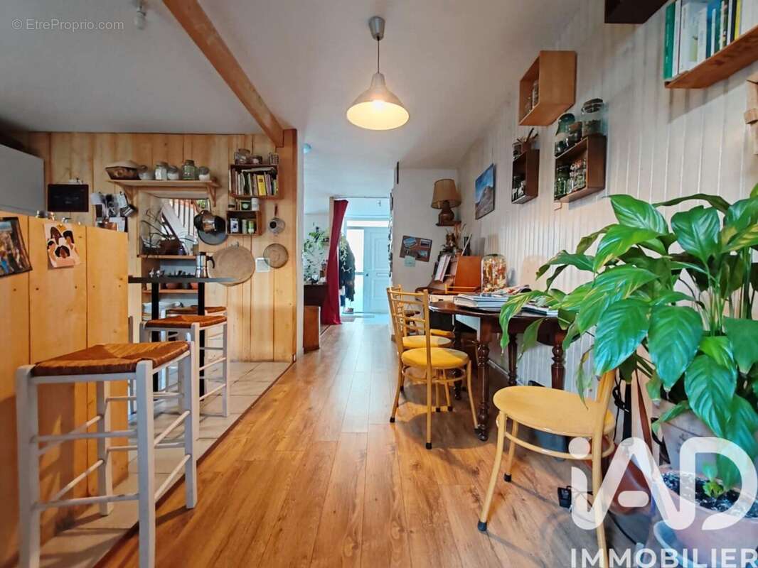 Photo 6 - Maison à SURGERES