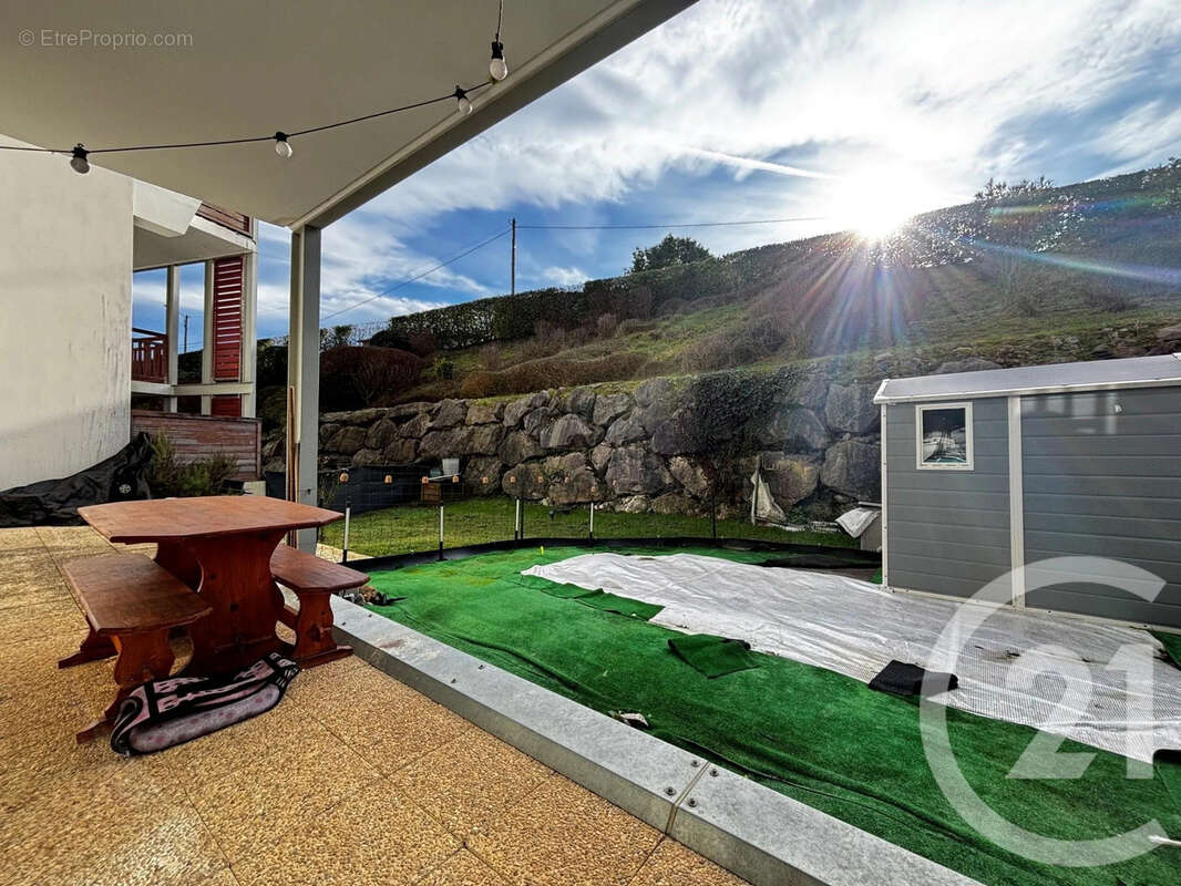 Appartement à USTARITZ