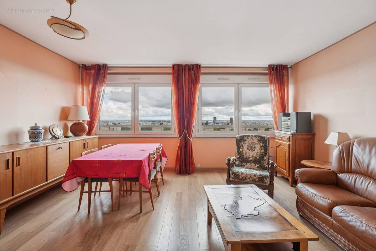 Appartement à CALUIRE-ET-CUIRE