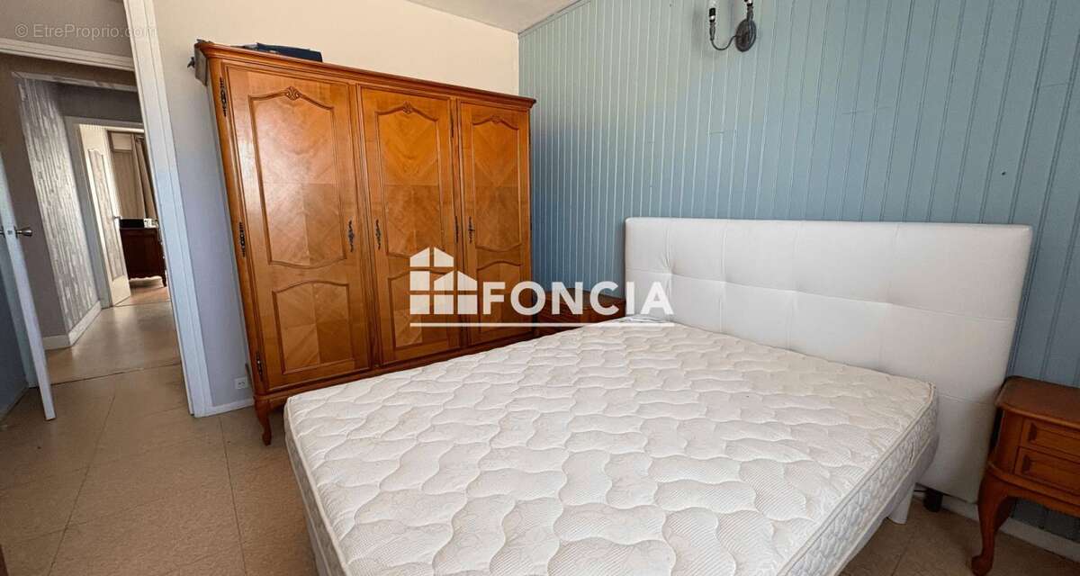 Appartement à FRENEUSE