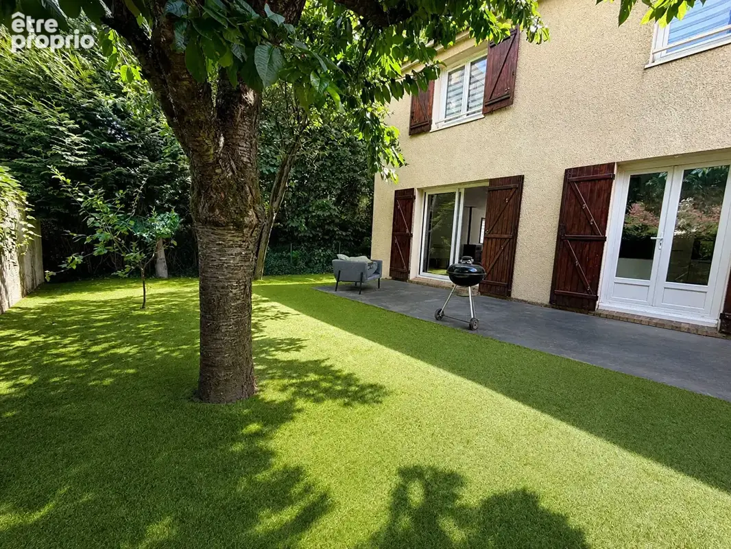 Maison à RIS-ORANGIS