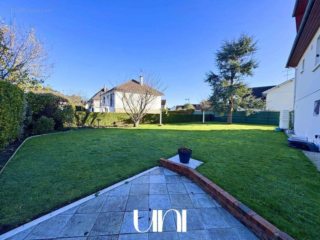 Maison à MERVILLE-FRANCEVILLE-PLAGE