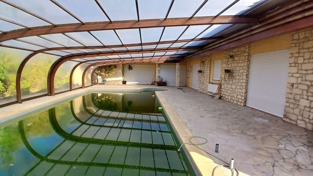 Agréable villa d'architecte de 130 m² habitables sur 3202 m² . - photo 10