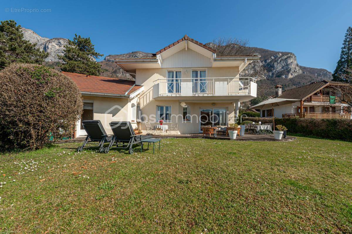 Maison à VEYRIER-DU-LAC