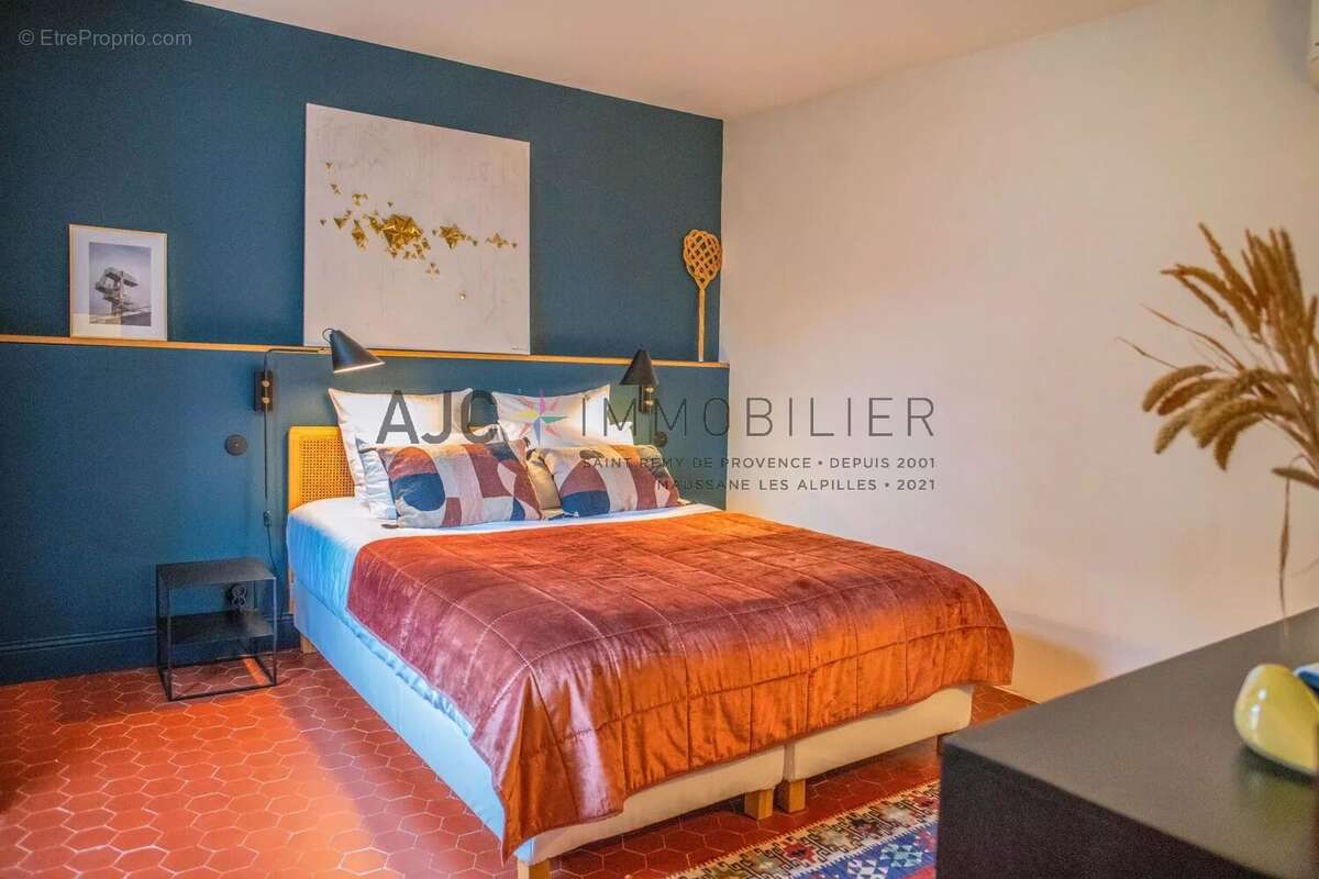 Maison à MAUSSANE-LES-ALPILLES