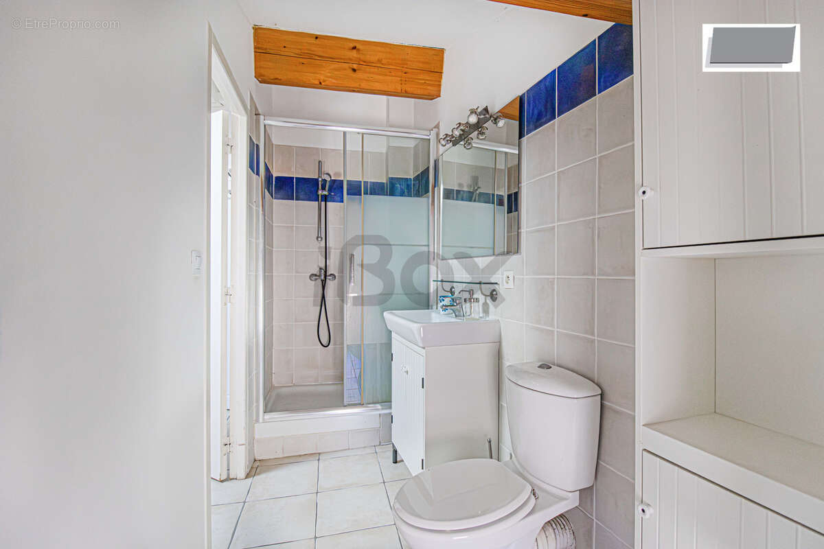 Appartement à OLLIOULES