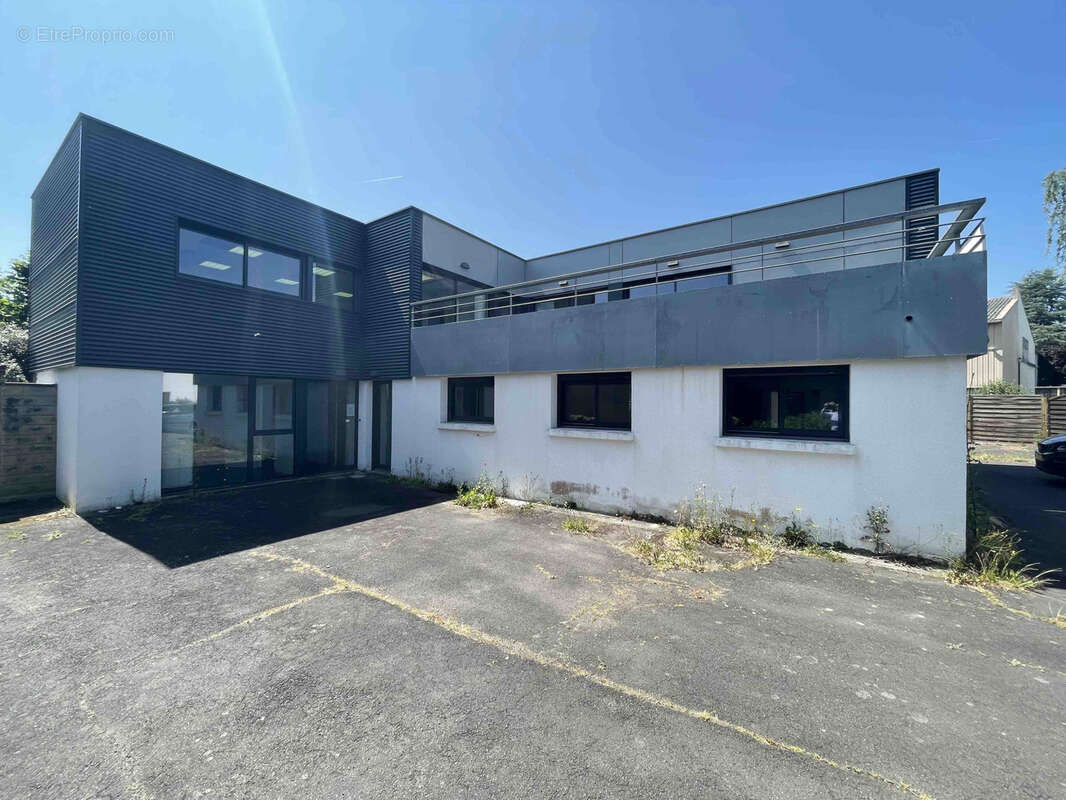 Commerce à SAINT-GREGOIRE