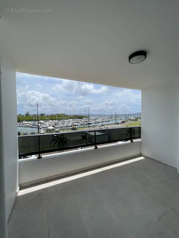 Appartement à FORT-DE-FRANCE