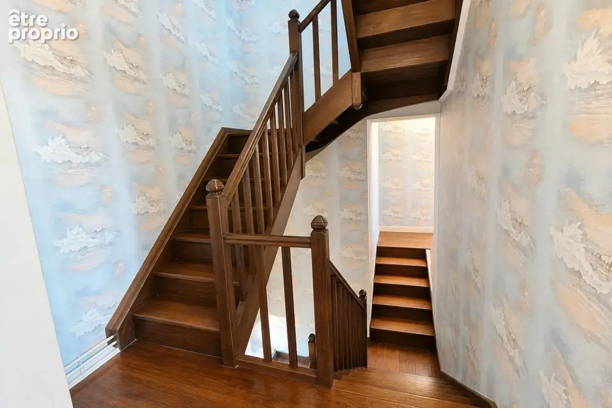 Maison de caractère 182 m2 en vente à Pleyber-Christ - photo 5