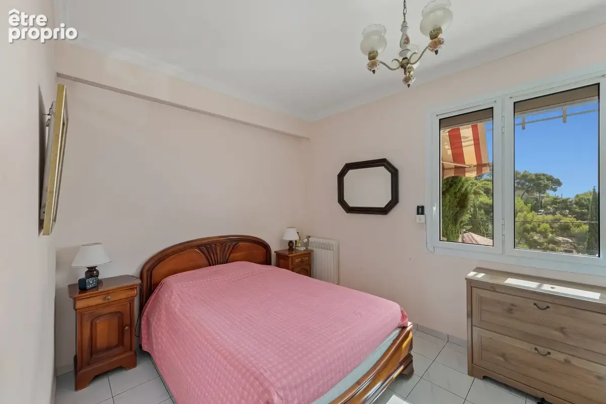 Maison 181 m² à Toulon  - photo 5