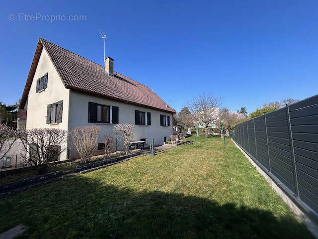 Maison à FONTAINE-LES-DIJON
