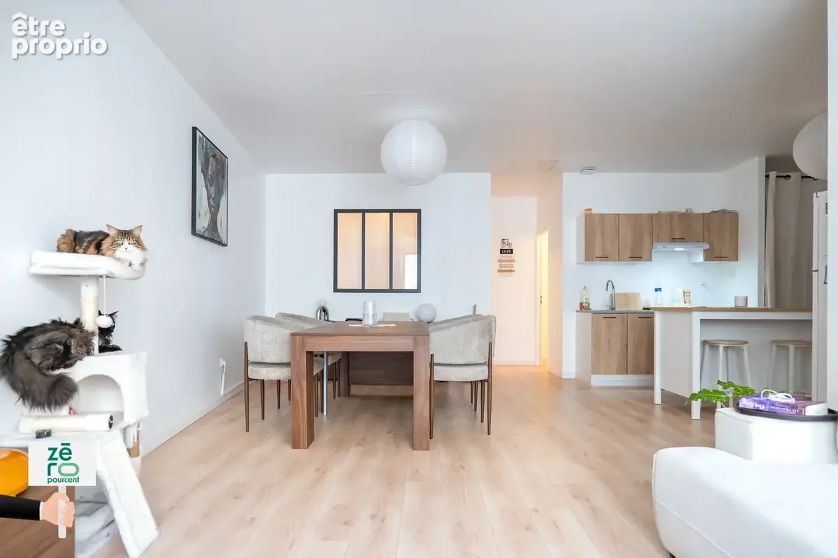 Luçon hyper-centre   immeuble de rapport   3 appartements loués   23 400 € de revenus annuels   rentabilité +8 - photo 4