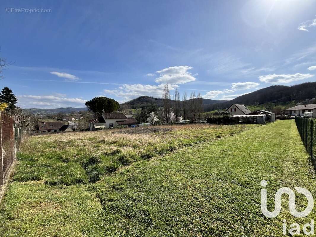 Photo 5 - Terrain à SAINT-JEAN-LESPINASSE