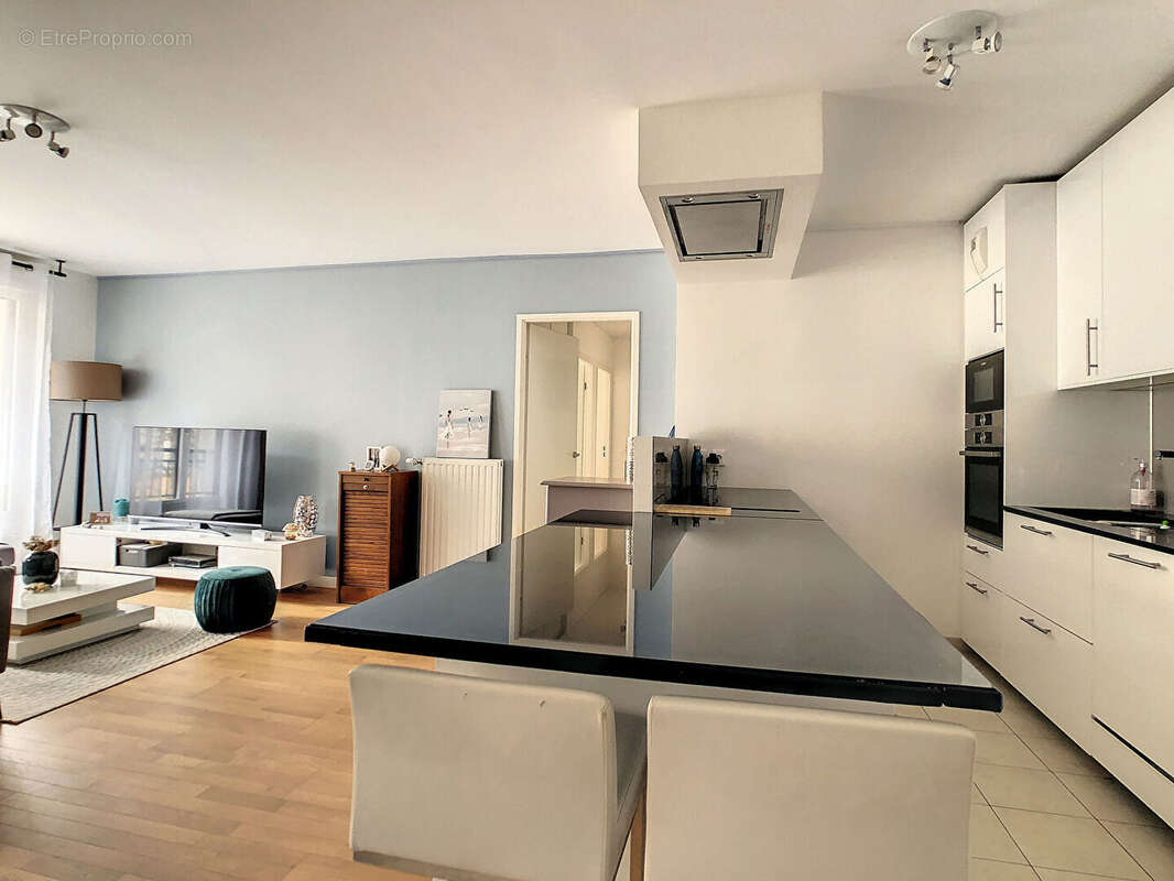 Appartement 72m² à suresnes - photo 2