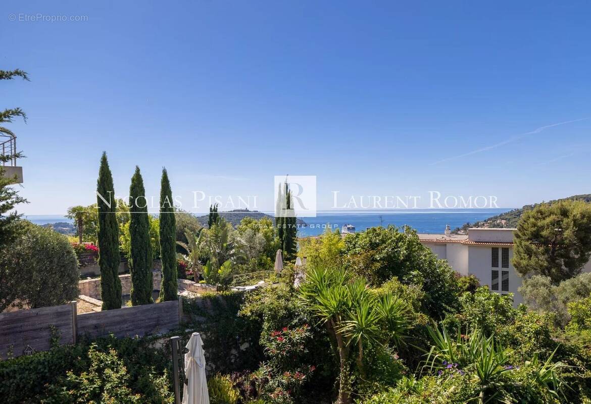 Appartement à VILLEFRANCHE-SUR-MER
