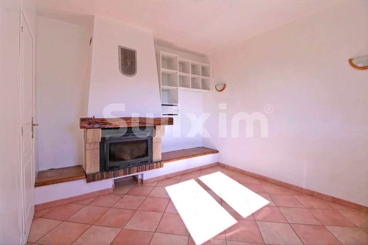 Maison à CULOZ