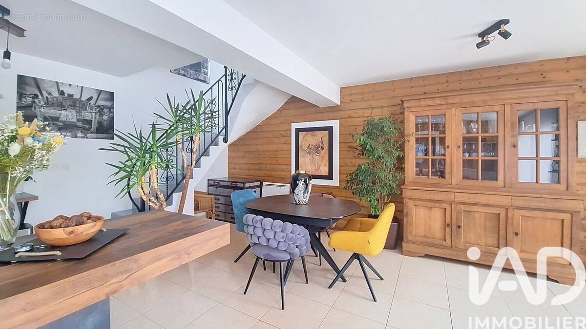 Photo 1 - Maison à CAUDEBEC-LES-ELBEUF