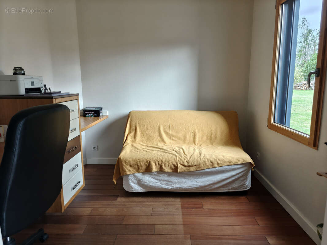 Maison à SAINT-PIERRE-SUR-DIVES