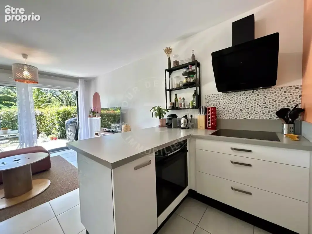 A vendre, ANNECY, joli T2 de 42m2 en rez de jardin - photo 4