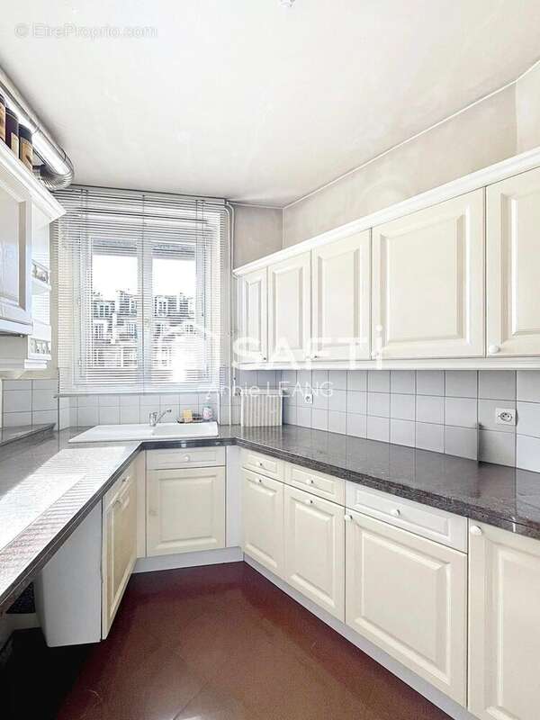 Photo 4 - Appartement à PARIS-19E