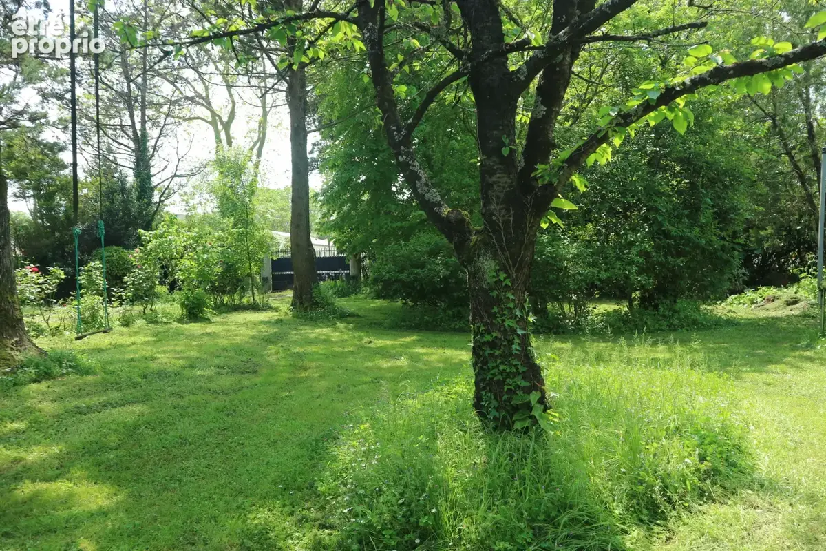 Magnifique terrain constructible, dans propriete d'exception, de 400 m2. a 10 mn de la rochelle. - photo 7