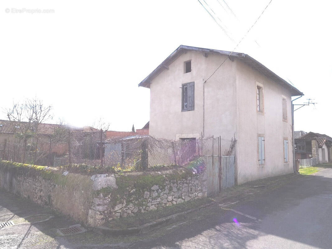 Maison à BOULOGNE-SUR-GESSE