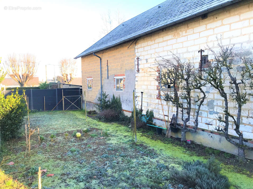 Maison à COURTENAY