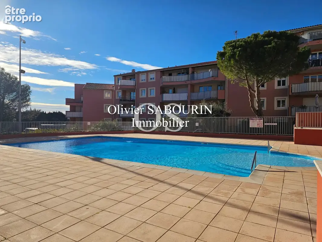 T3 Dernier étage avec terrasse et vue dégagée – Résidence avec piscine - photo 8