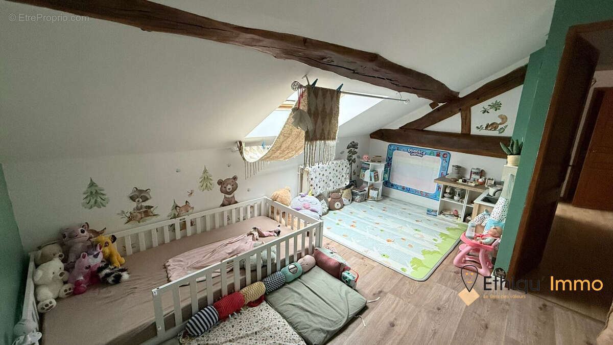 Maison à VILLE-SOUS-LA-FERTE