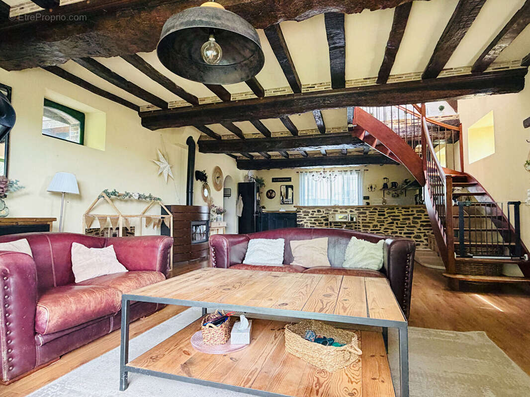 Maison à LE SEL-DE-BRETAGNE